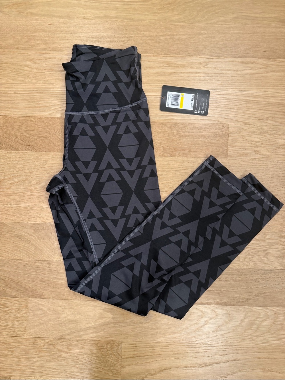 Oaklyn Print Leggins-Asphalt Ggeometric Design New with Tag Size M